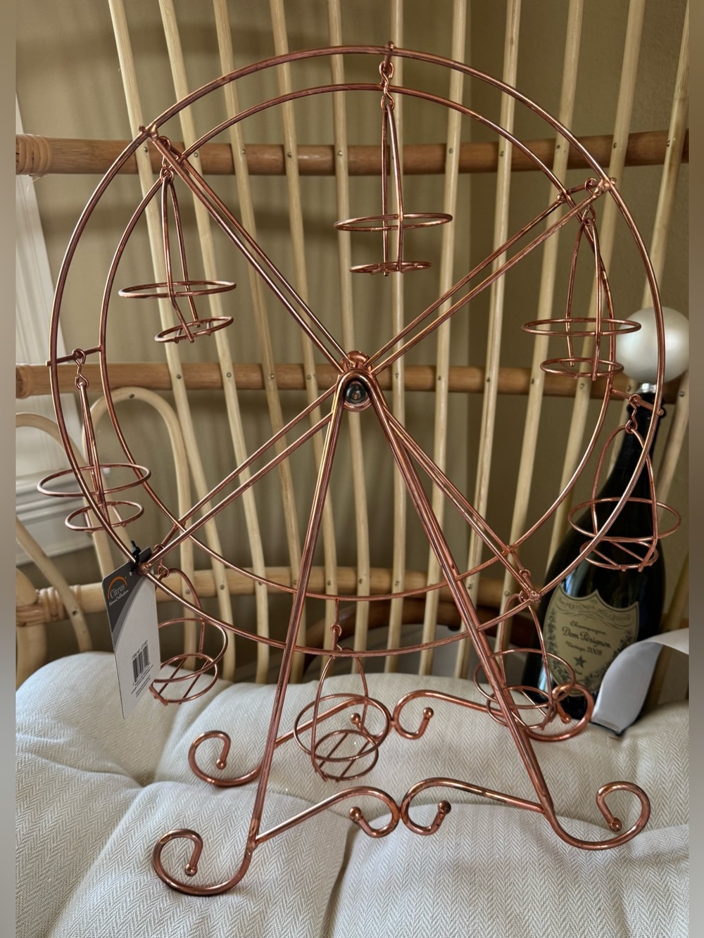 Rose Gold Wire Ferris Wheel Cup Cake Holder Display